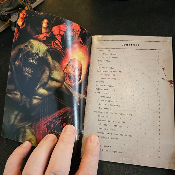 DOOM 3 for PC original 2004 instructions booklet, highly collectible - book only - Picture 3 of 4